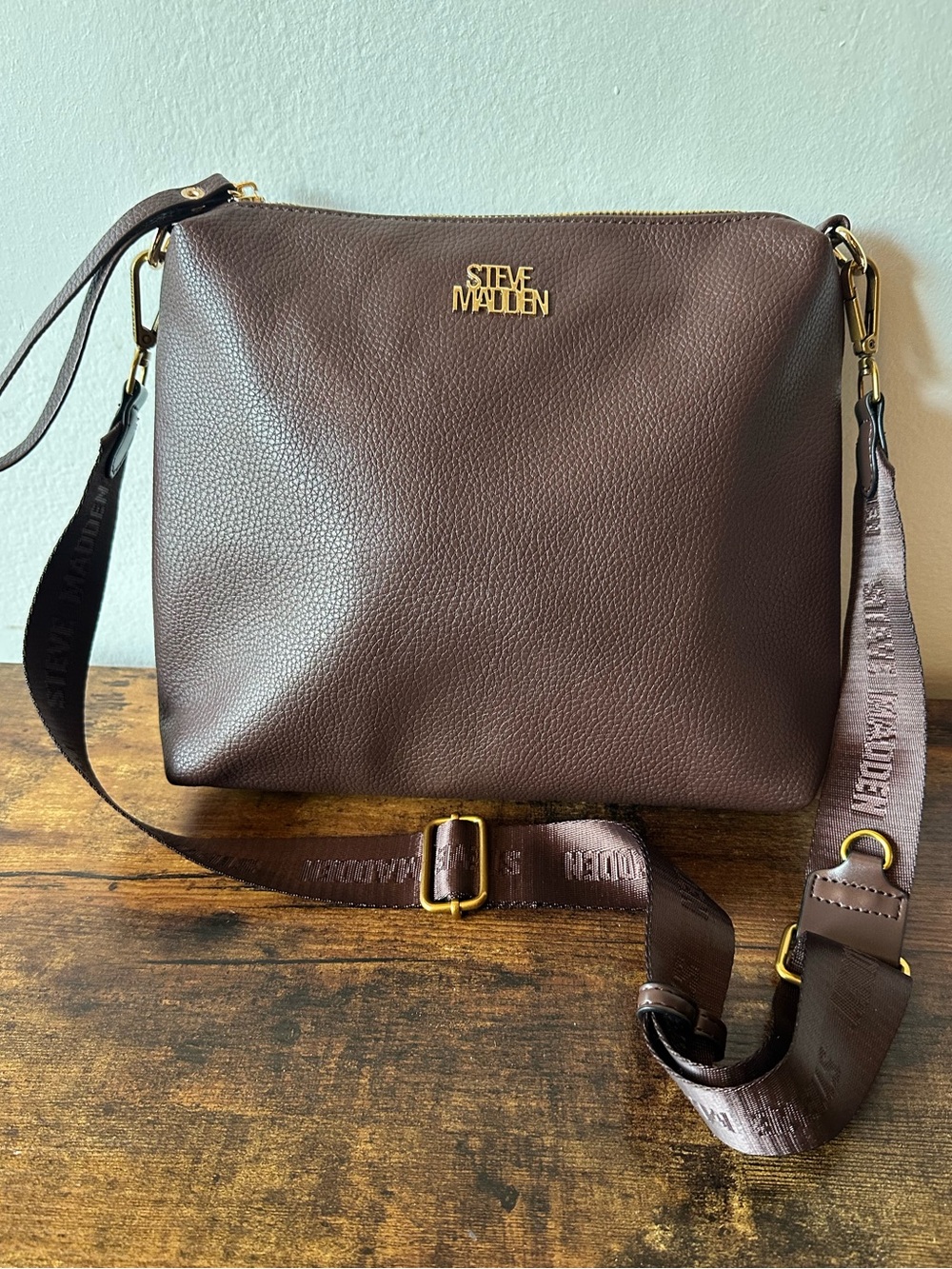 Steve Madden Chocolate Brown Pebbled Faux Leather Crossbody Bag or Wristlet NWOT